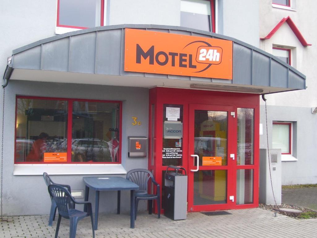 Motel 24H Мангейм Экстерьер фото