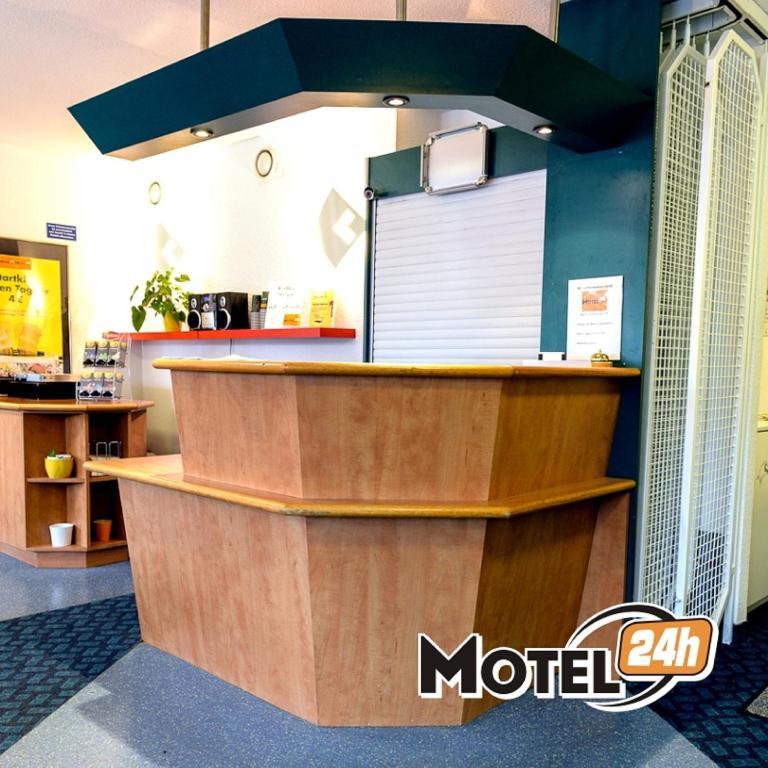 Motel 24H Мангейм Экстерьер фото